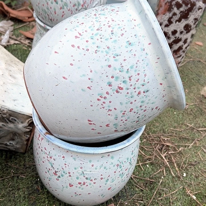 紫砂花盆口20高20。。。。。。。。。。。。。。。