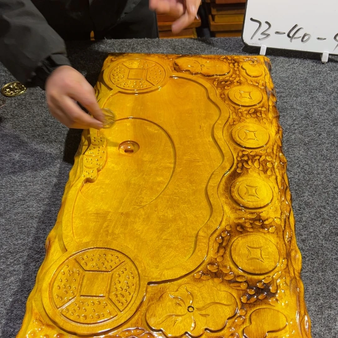 齐***圣缅甸大叶金丝楠实木