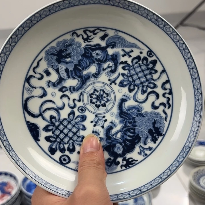 瓷片青花狮子大胡乘景德镇