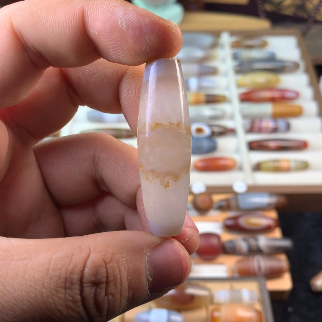 未镶嵌颈饰玛瑙/玉髓