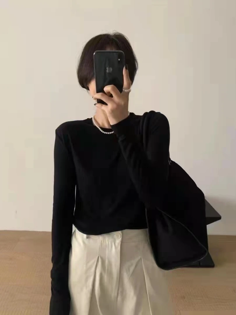 8197九炫女装秋冬新款纯色简约圆领显瘦长袖上衣