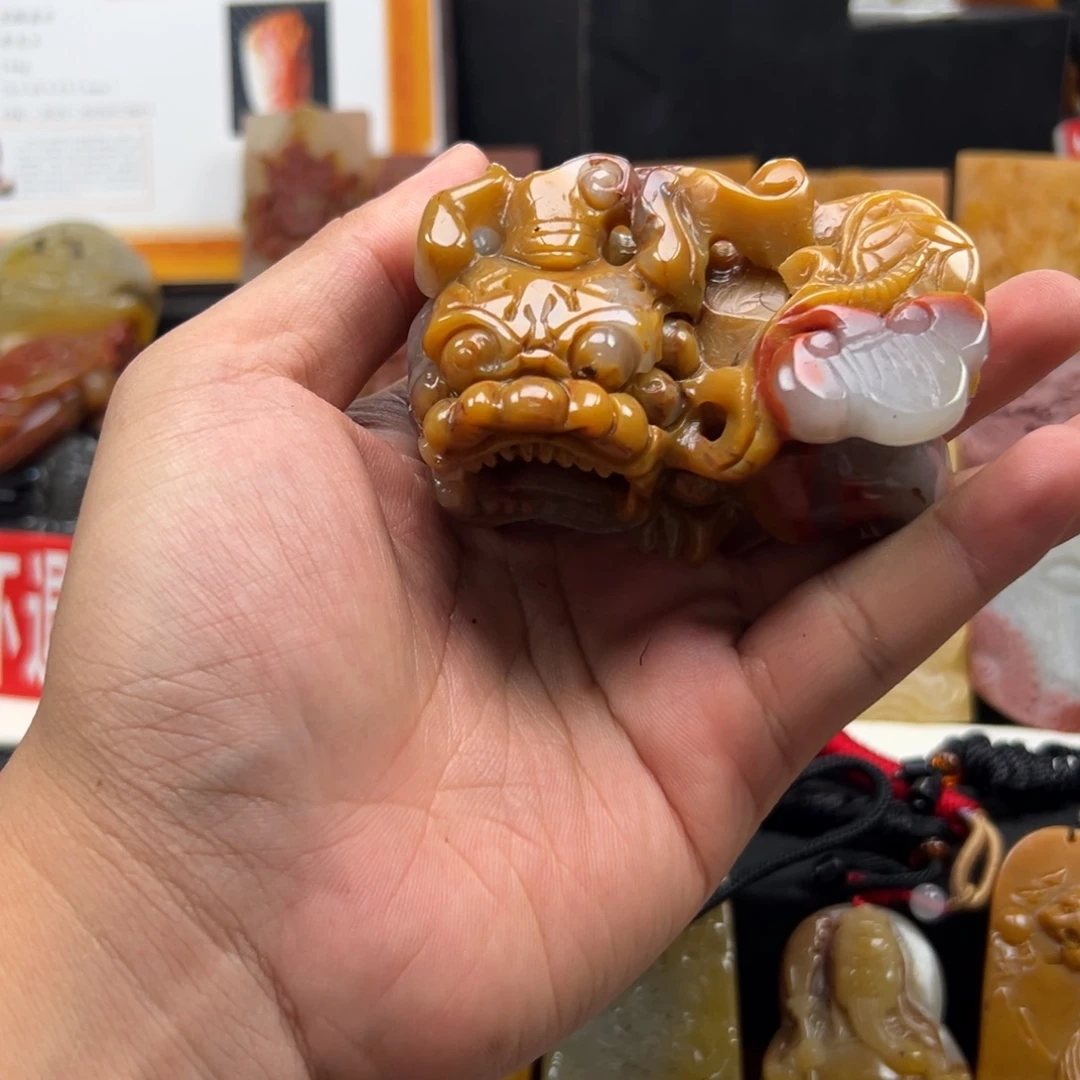 石英质玉（黄龙玉）未镶嵌多样性发货，发其一