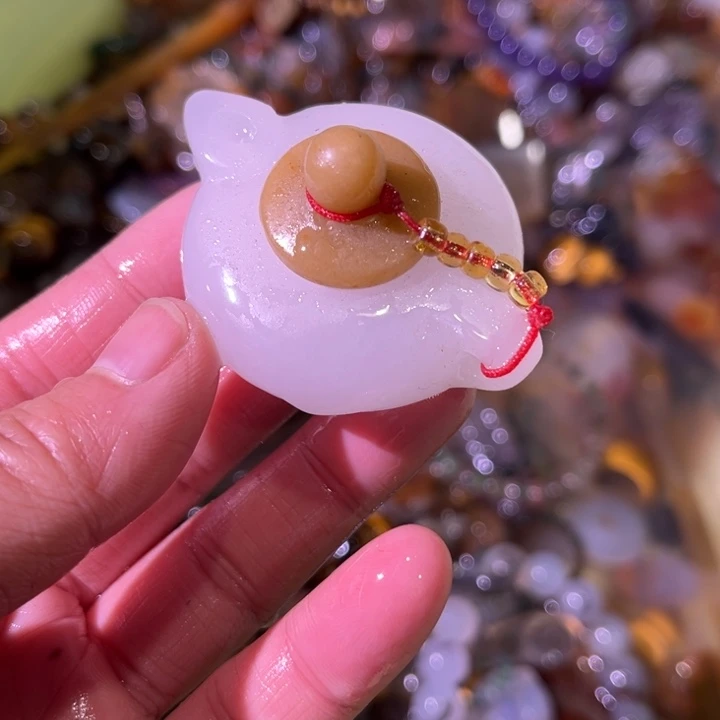 玛瑙/玉髓未镶嵌珠宝奇石