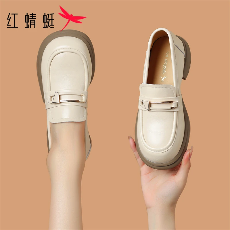 红蜻蜓白色乐福鞋女2025秋季新款平底皮鞋女款一脚蹬女鞋女士单鞋