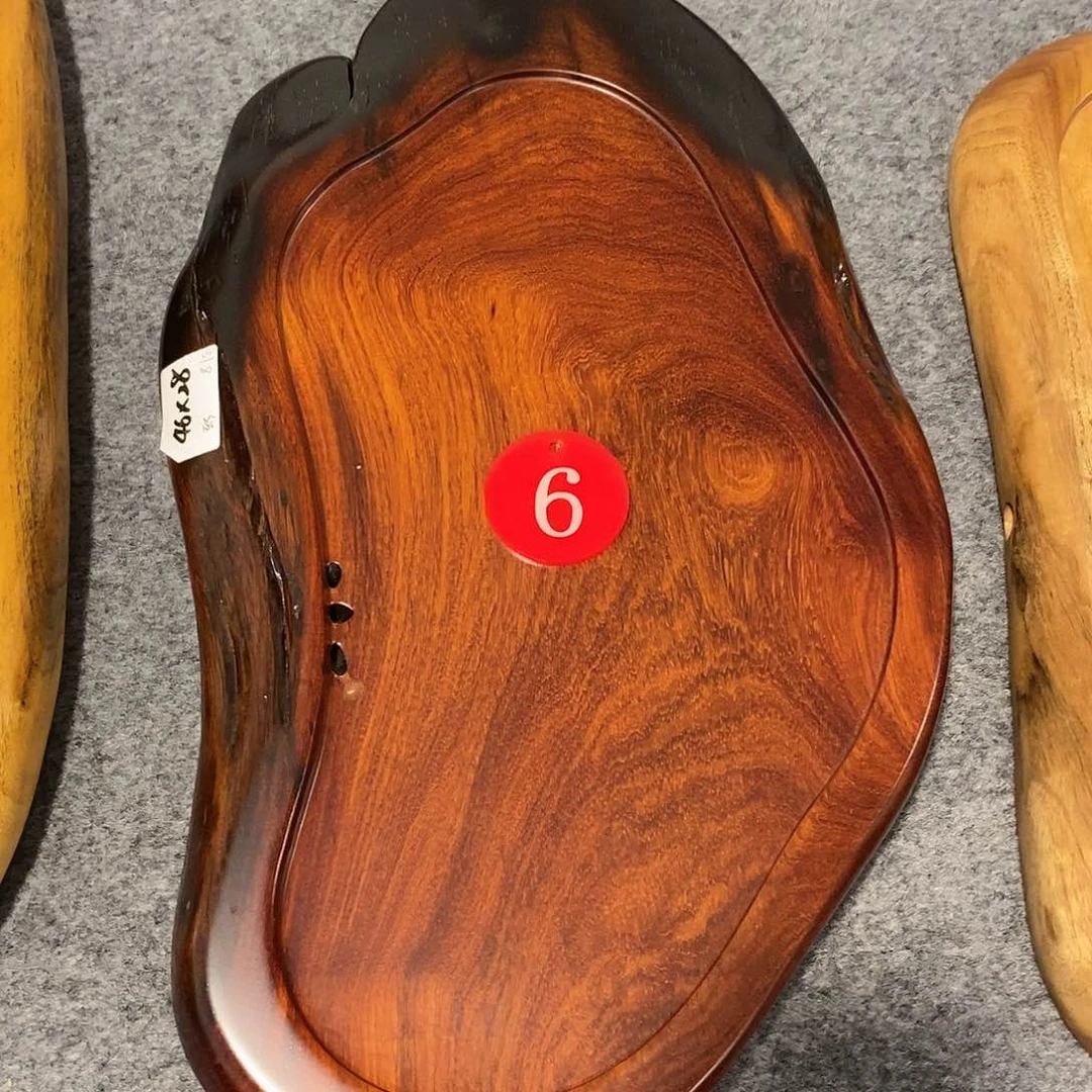 46×28缅甸红花梨随形茶盘