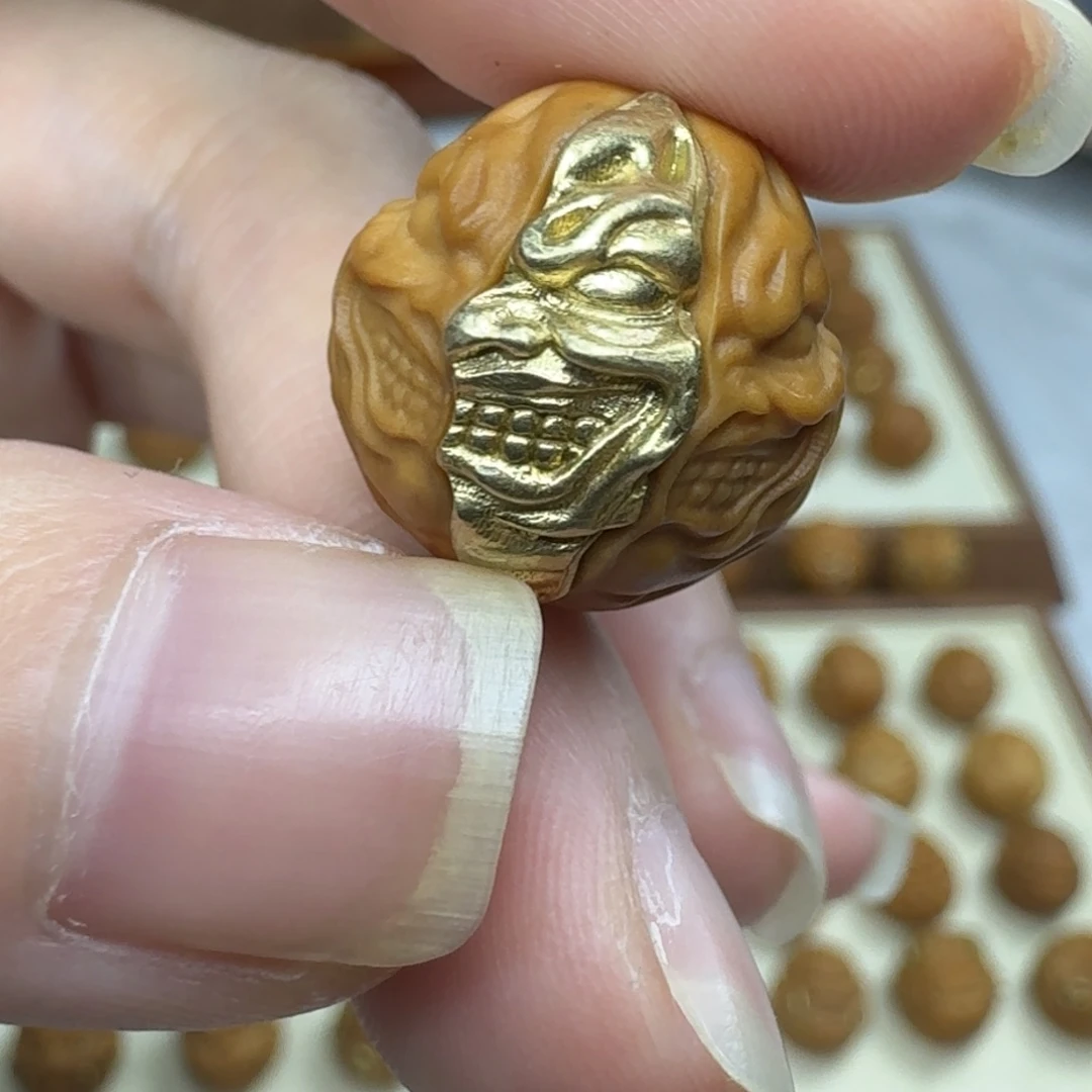 猴头核桃吊坠重工撕裂恶僧