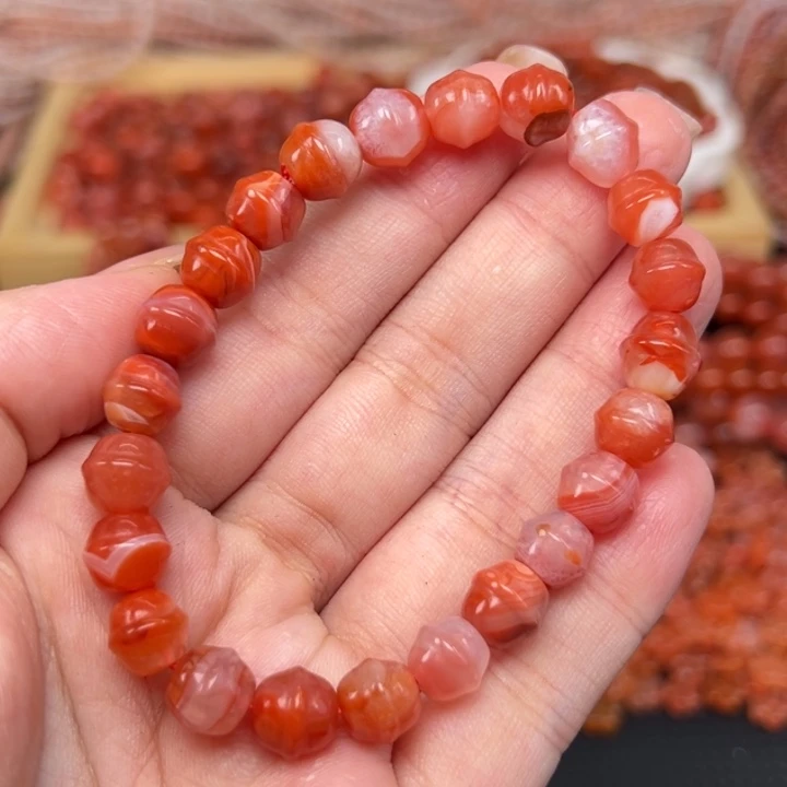 南红玛瑙未镶嵌手链