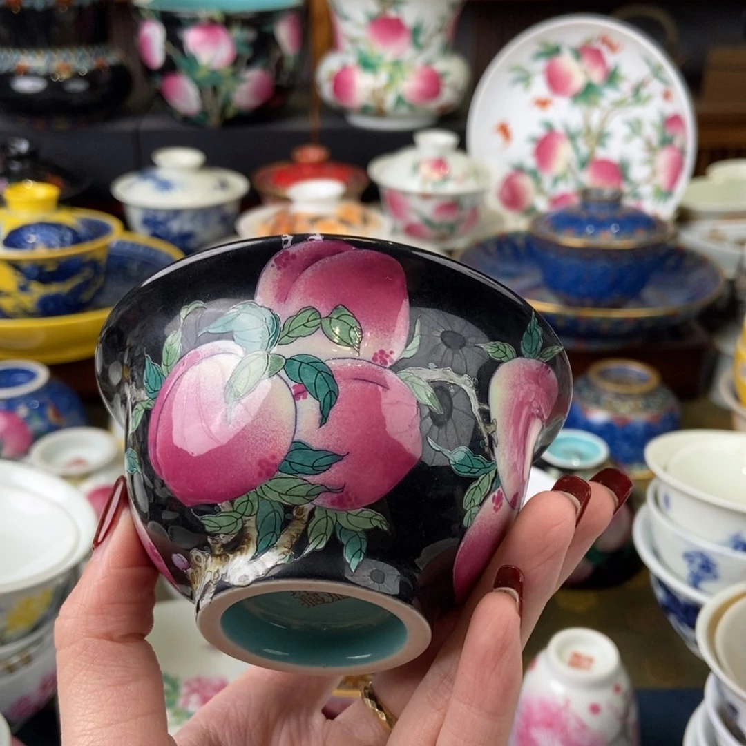 陶瓷艺术家的作品是一种非常