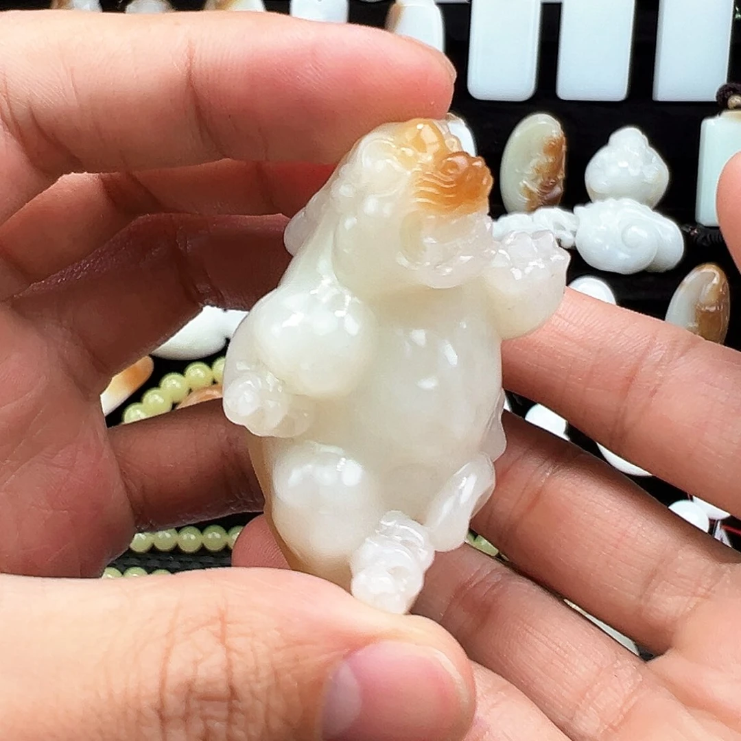 和田玉颈饰未镶嵌