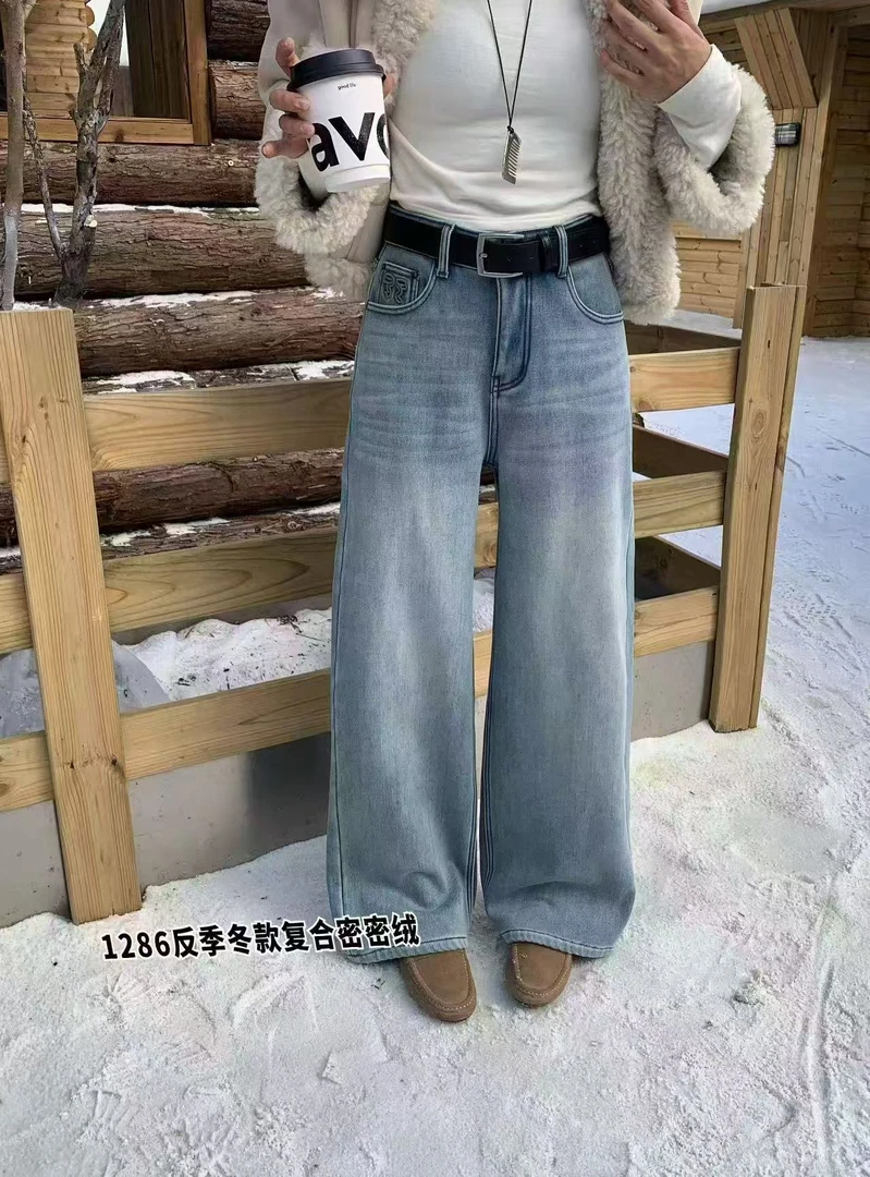 1286-AQ蓝色刺绣加绒微弹牛仔直筒裤