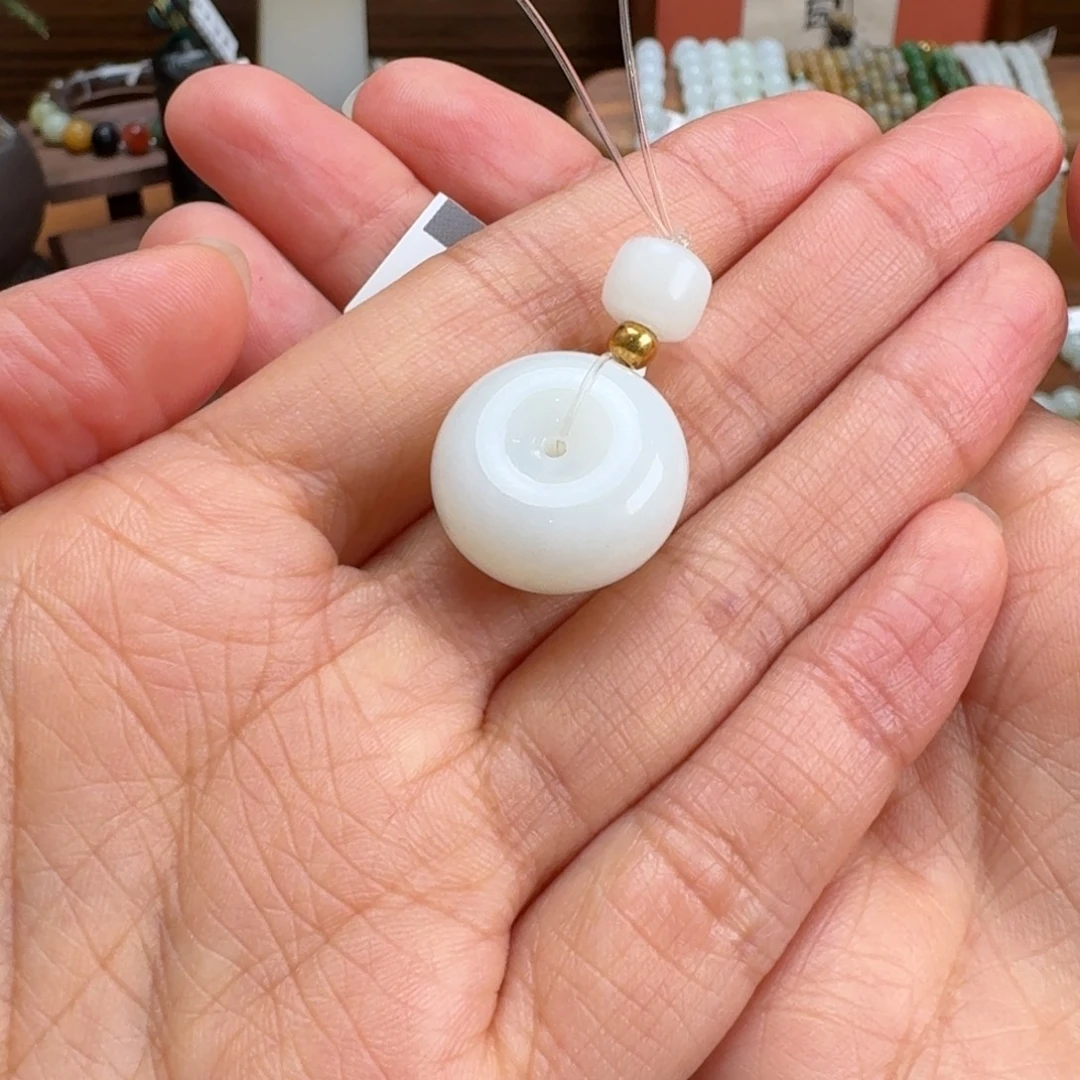 和田玉（糖玉）未镶嵌手链