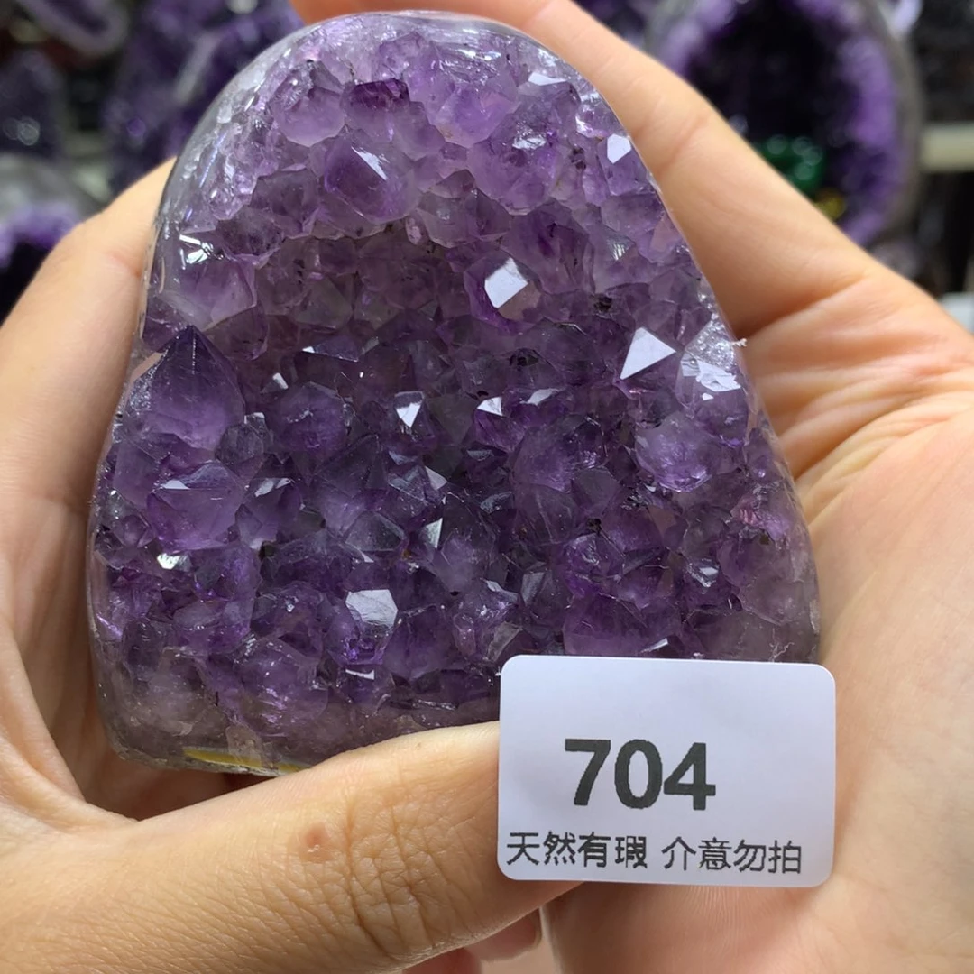 未镶嵌水晶大型摆件（非配饰）