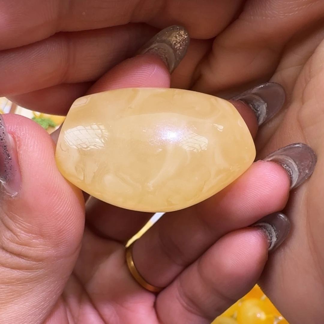 琥珀未镶嵌裸石40.7×25.8皮色  质检加10