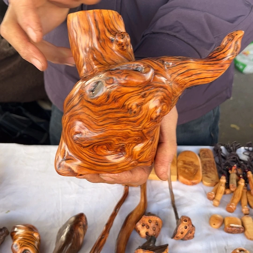 沐***堂太行崖柏陈华手把玩