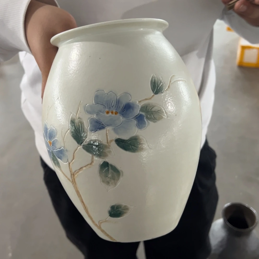 陶瓷执照一卓越人物去骨