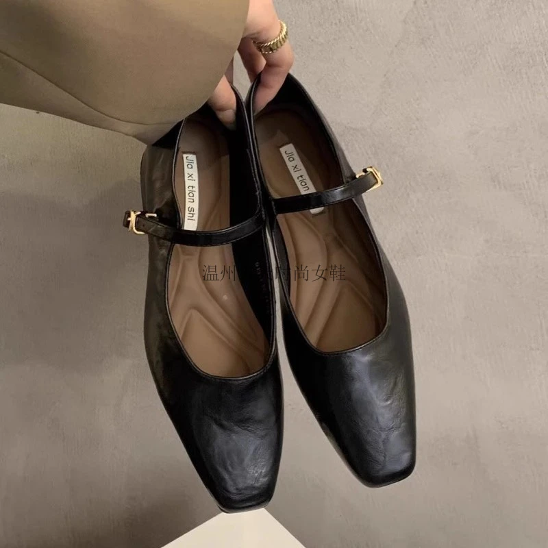 复古气质女士浅口单鞋女新款春季法式晚晚风粗跟玛丽珍鞋