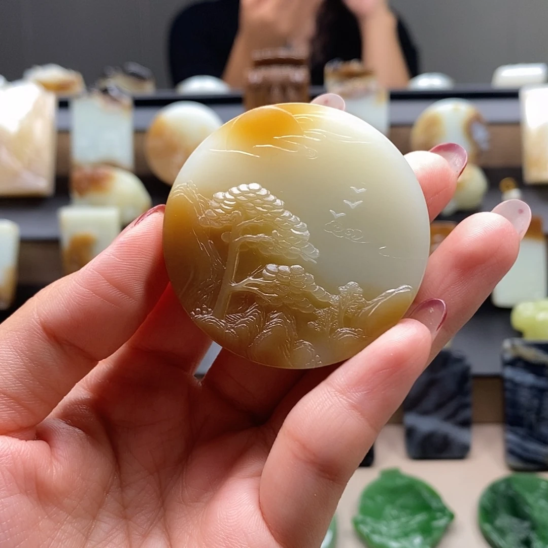 未镶嵌和田玉挂件
