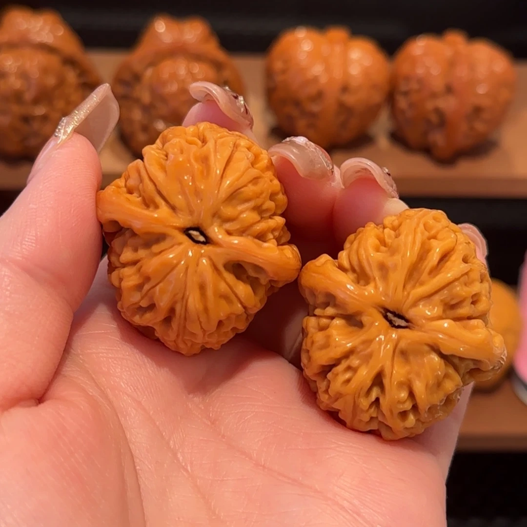 桃核吊坠晓**糖水龙纹35 精品970