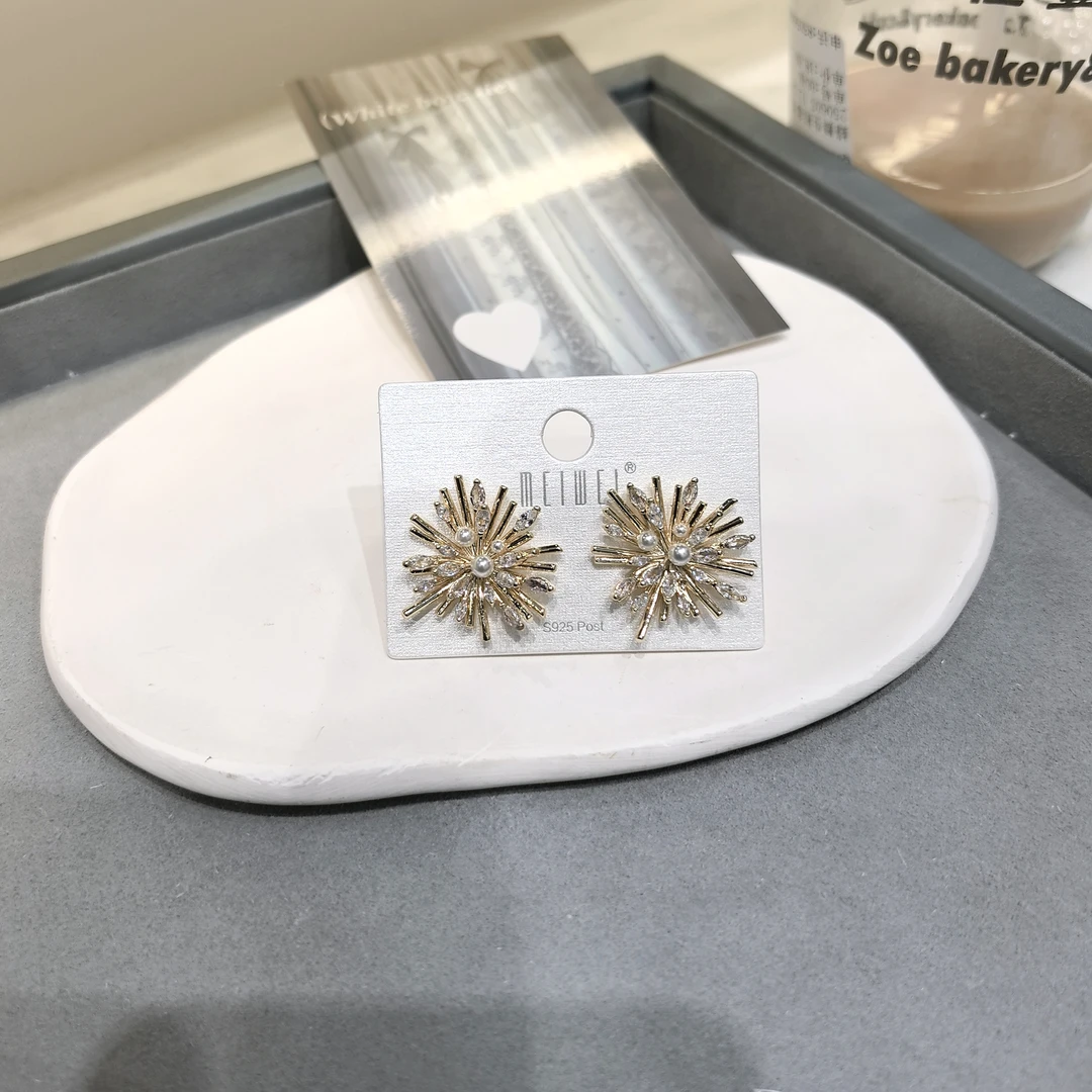 铜合金耳饰 66区 6618 轻奢新款时尚手工气质套装饰品