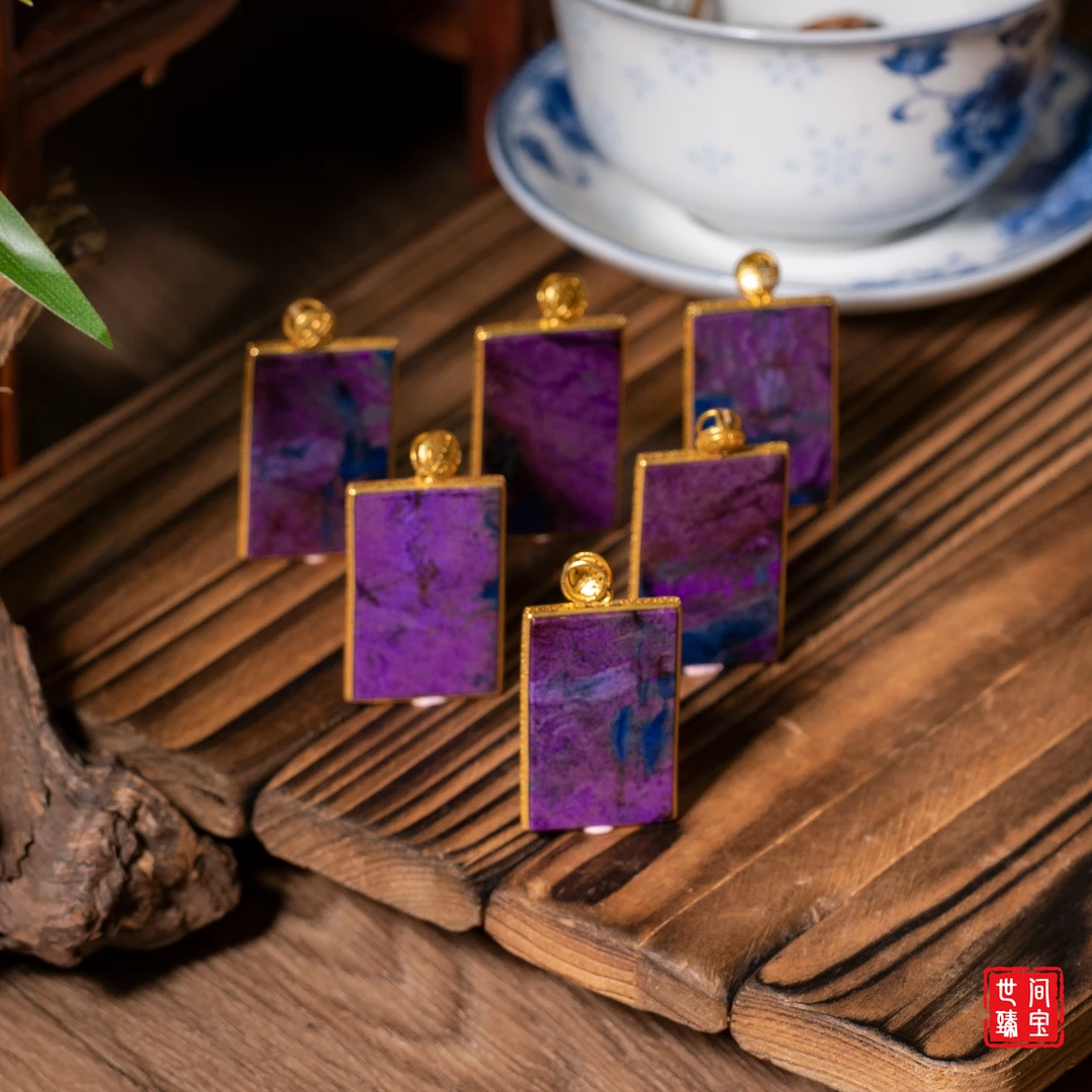 世间臻宝-意绵丨18K金油画舒俱来吊坠/多样性发/发一个/P3174