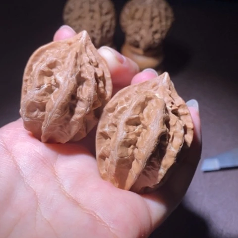 把件文玩核桃东北野生楸子小园 169