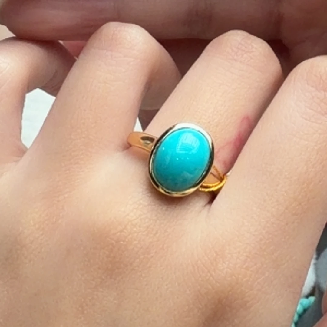 绿松石未镶嵌颈饰