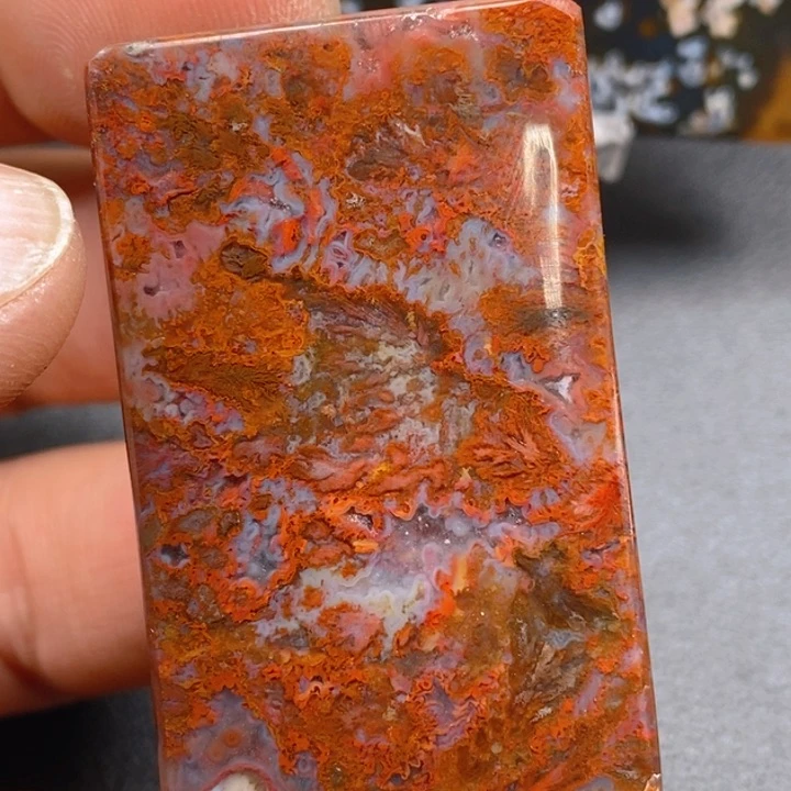 玛瑙/玉髓颈饰未镶嵌小**碟