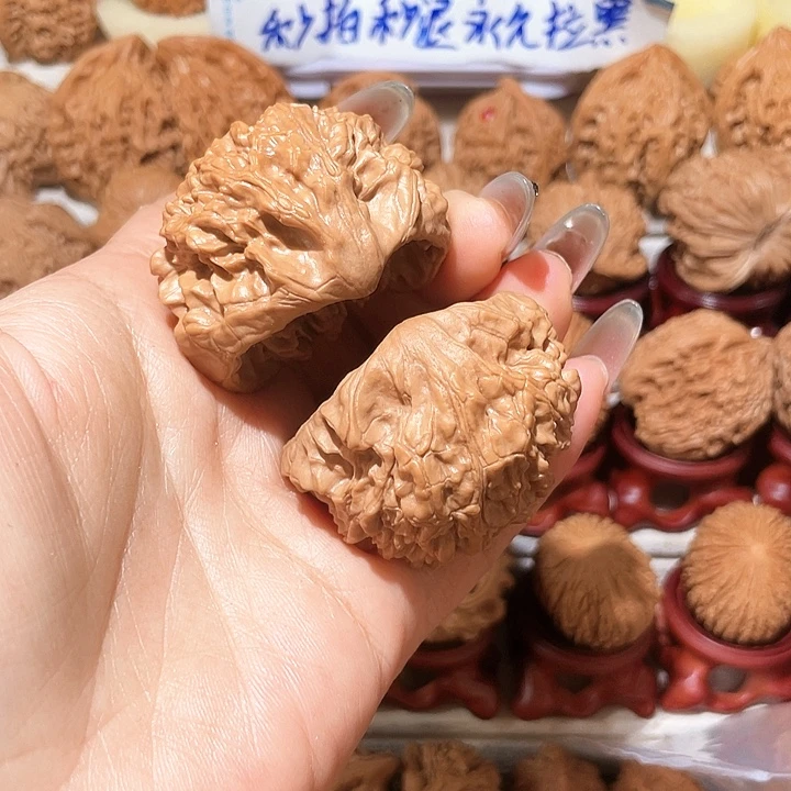 把件文玩核桃蛇头