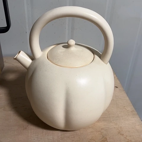 微瑕，明火、不能明火，约1000毫升?*辰