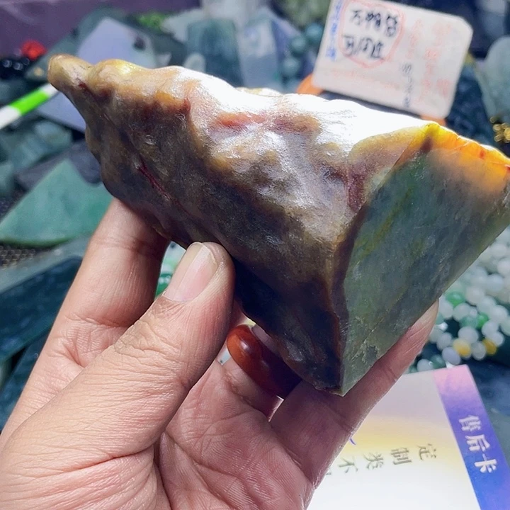 定制翡翠未镶嵌蔷**尊翡翠