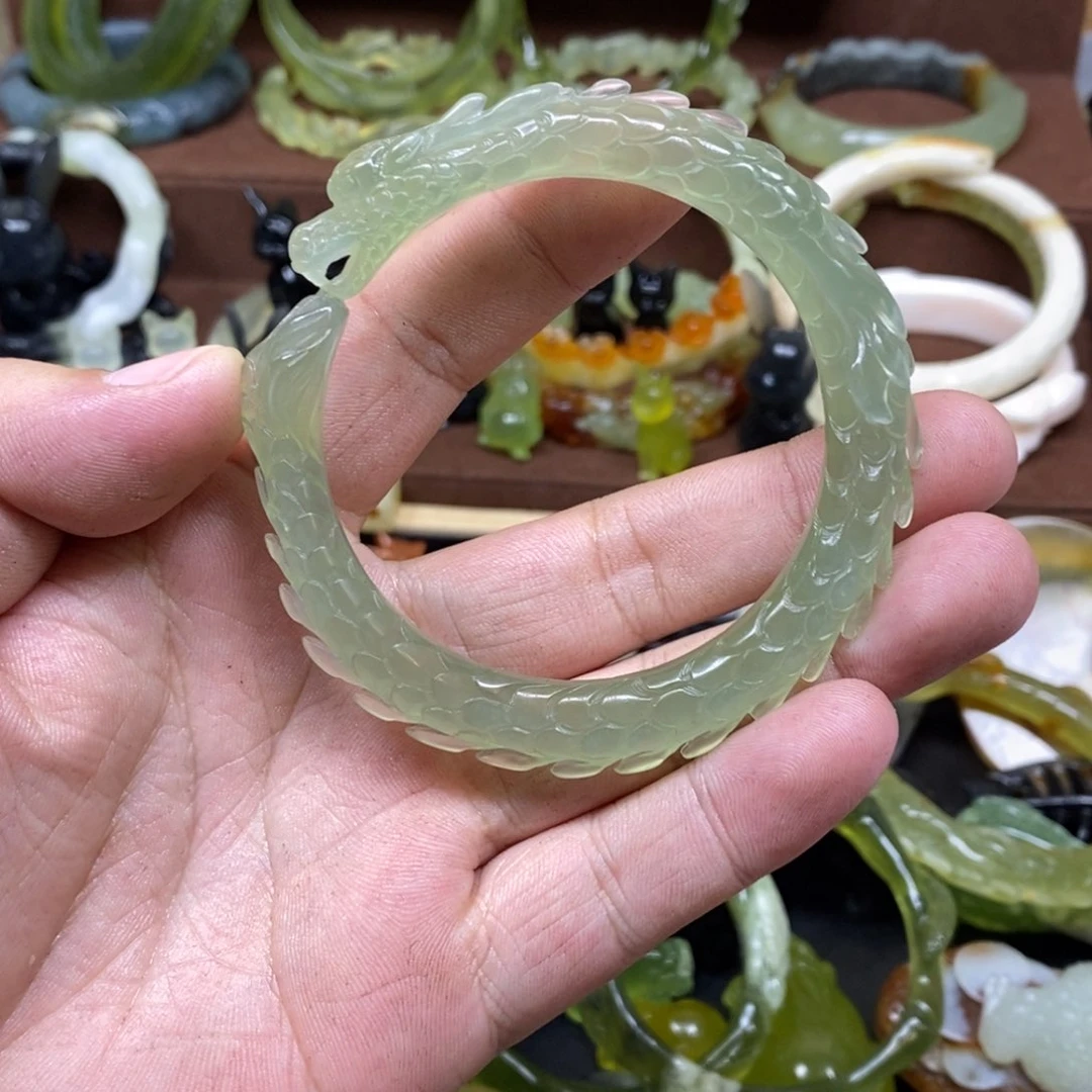 蛇纹石玉手镯未镶嵌永**