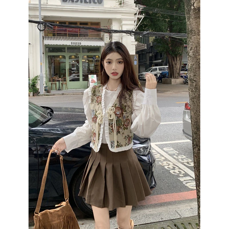 复古刺绣花边高级感马夹外套衬衫百褶短裙女秋季2025新款时尚套装