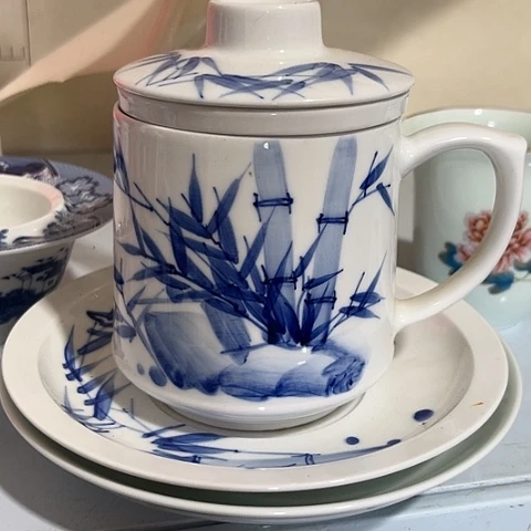 陶瓷手绘办公杯一个