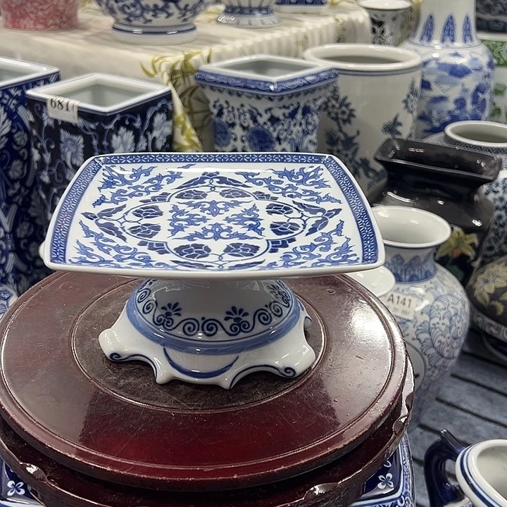 摆件青花瓷手工手绘高温釉下彩，摆件高脚果盘