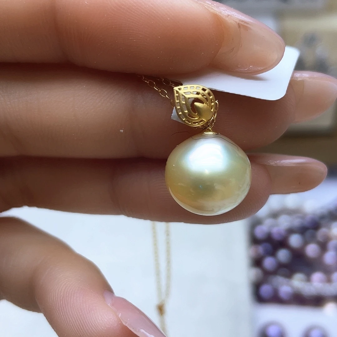 海水珍珠颈饰18K金镶嵌