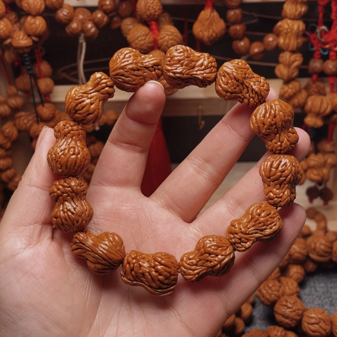 木质类龙纹桃枭手串
