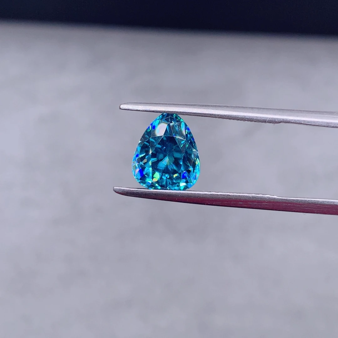 裸石未镶嵌天然锆石4.38克拉风信子