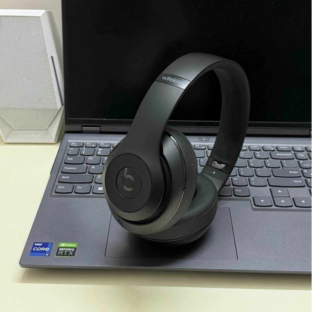 95新  95新BEATS Studio2 wireless录音师2无线蓝牙降噪耳机头戴