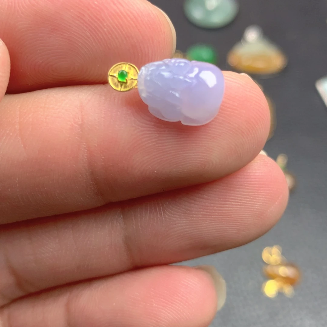 【闪购商品】颈饰18K金镶嵌翡翠翡翠