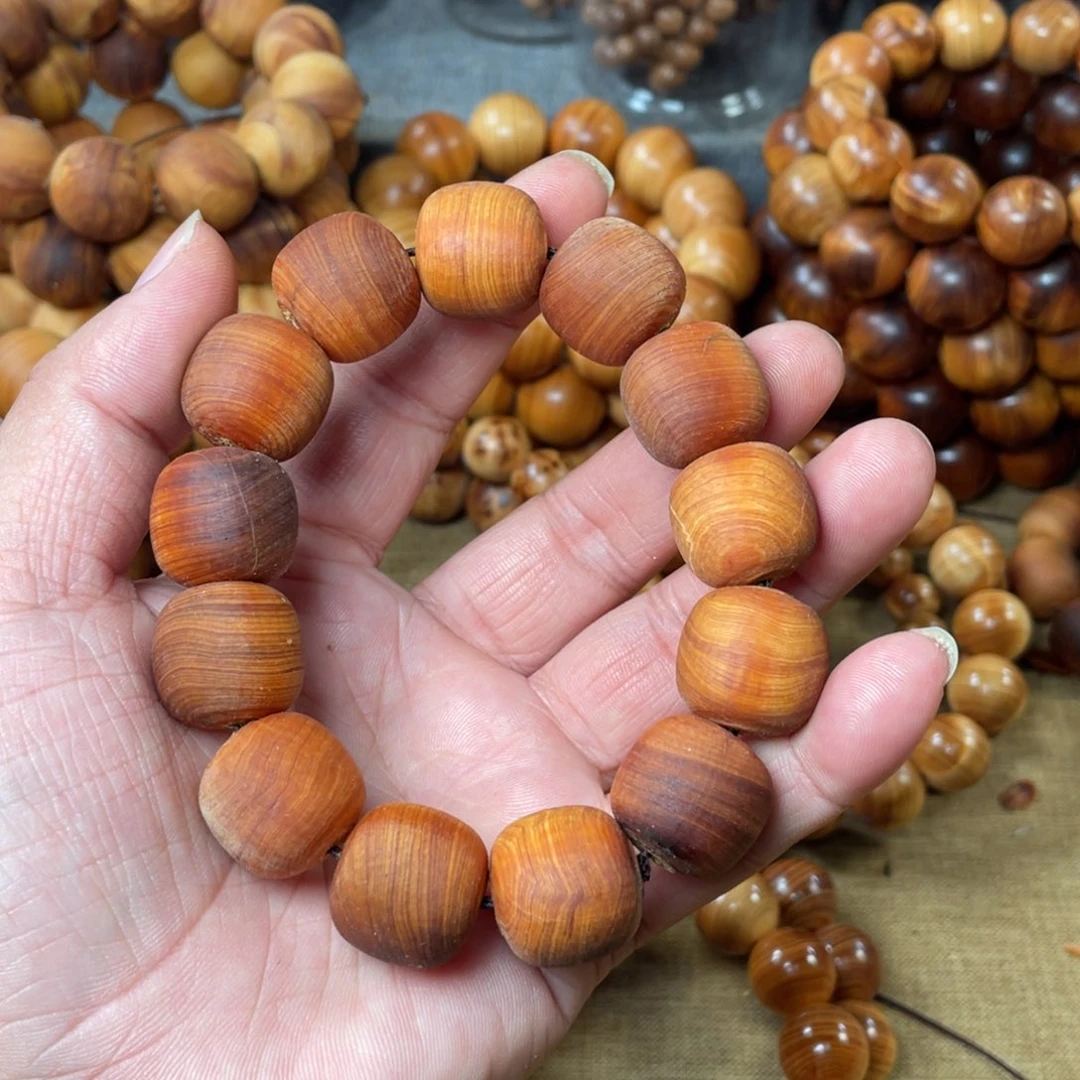 柏木（崖柏）无事牌群*1718太行崖柏陈化干黑油骨料瑕疵珠