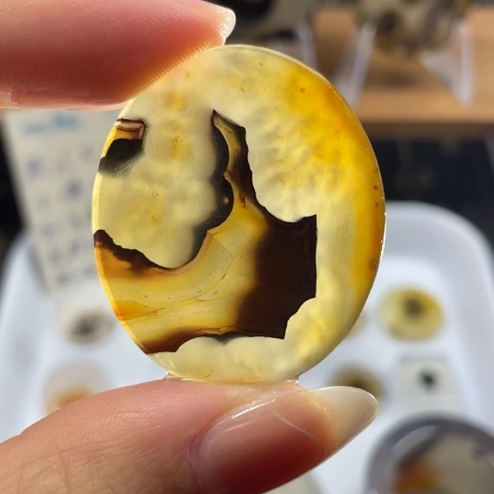 玛瑙/玉髓未镶嵌牌子