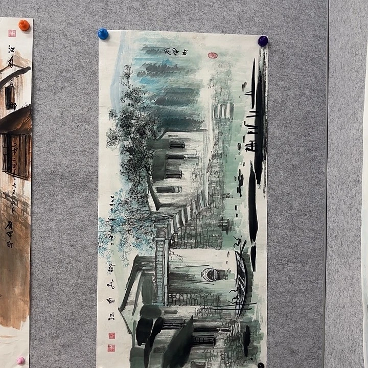 国画花鸟等图案为一体而