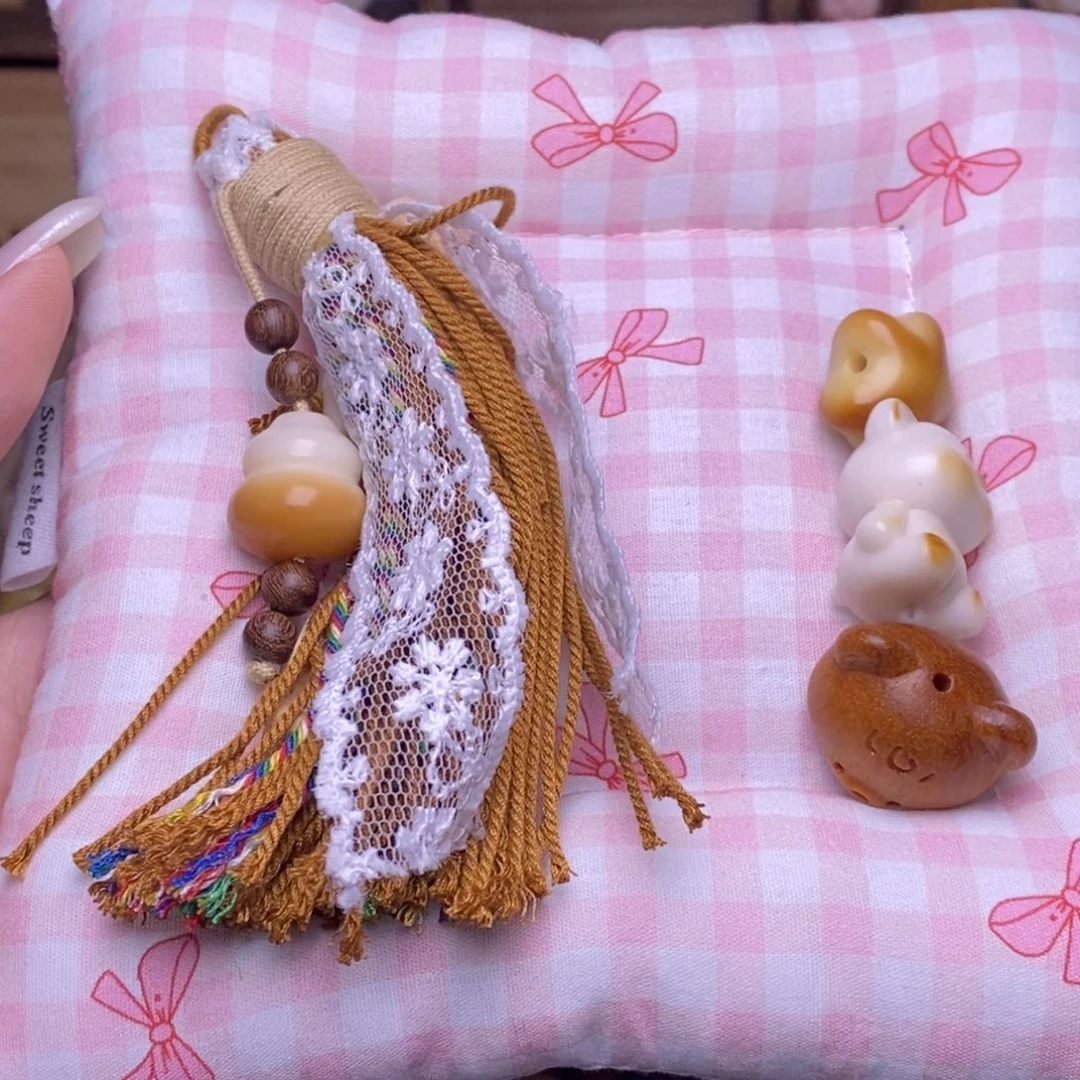 **** 猴头核桃吊坠星星熊米米熊玛奇朵