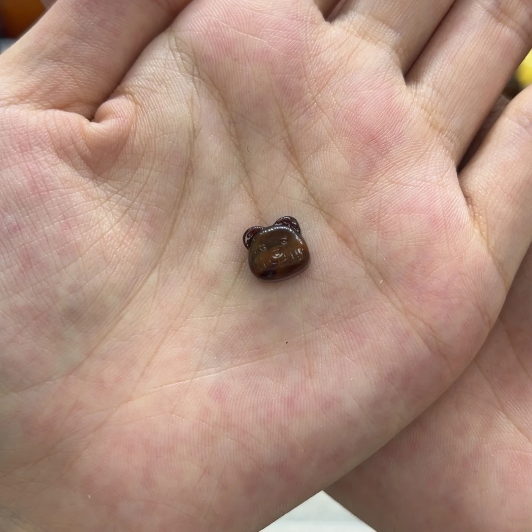Z***Z琥珀未镶嵌颈饰天然琥珀