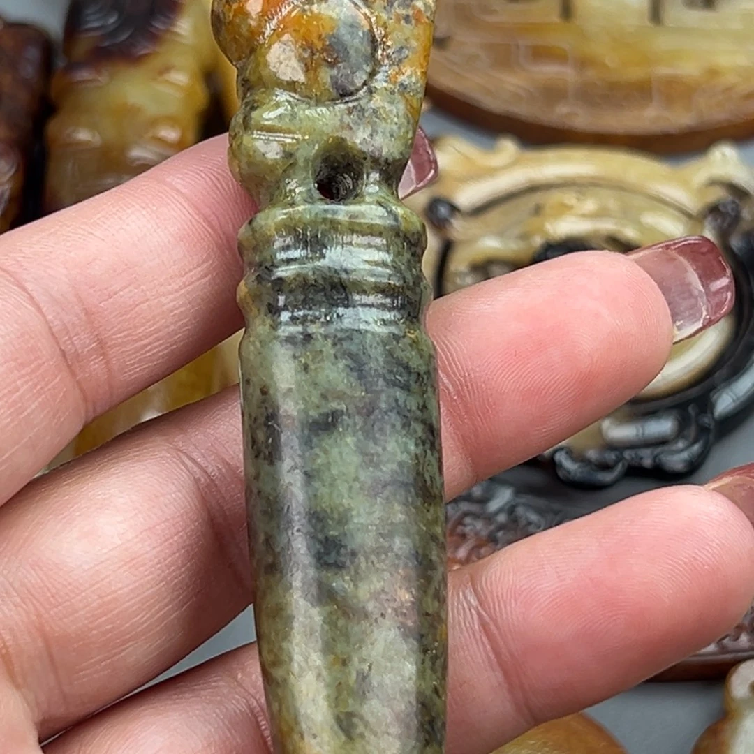 和田玉（糖玉）颈饰未镶嵌