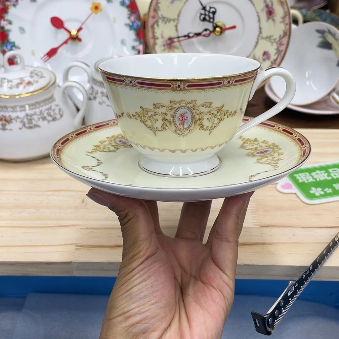 鹿屋家的美丽瓷器