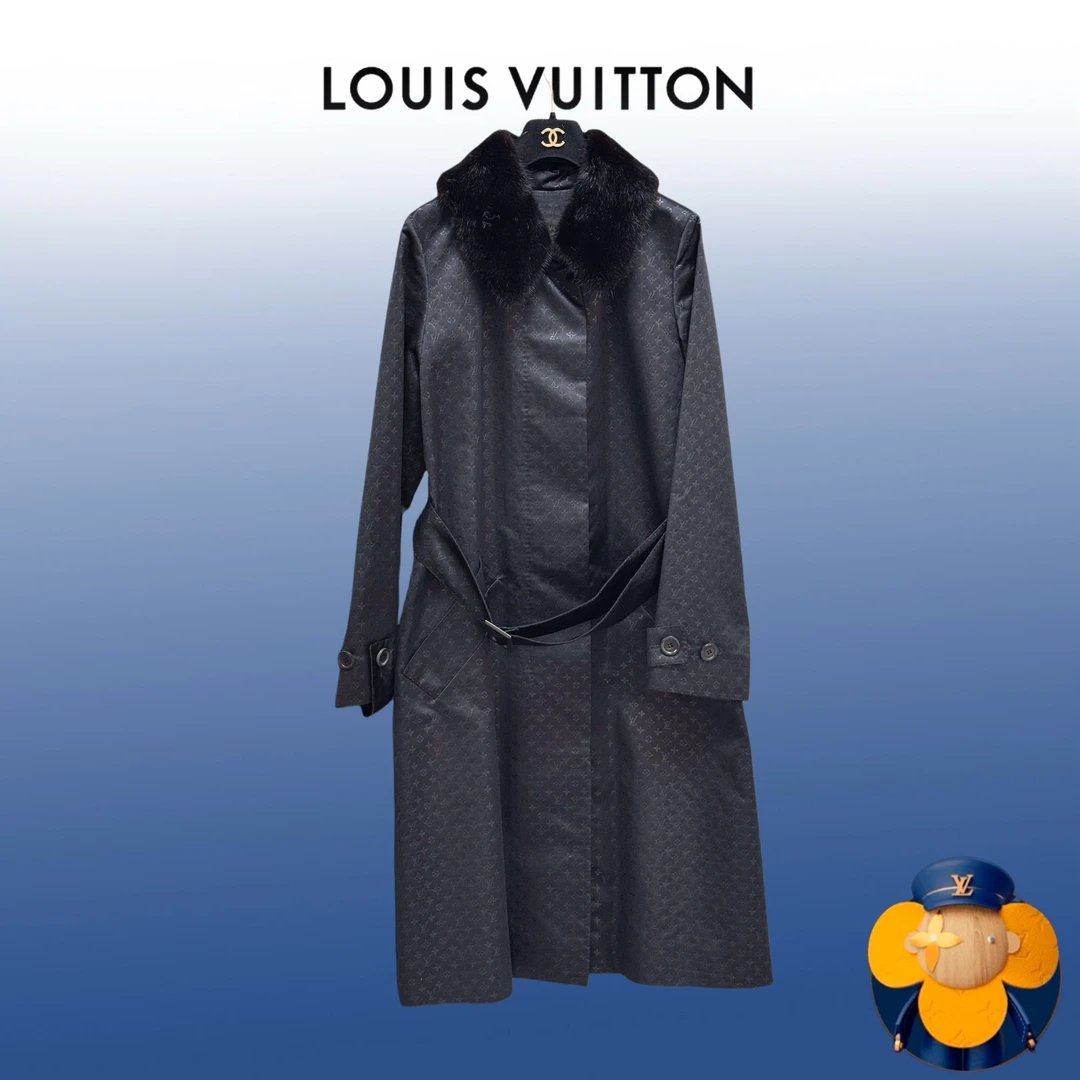 99新 LouisVuitton/路易威登 38码黑色老花拼水貂毛领长款风衣
