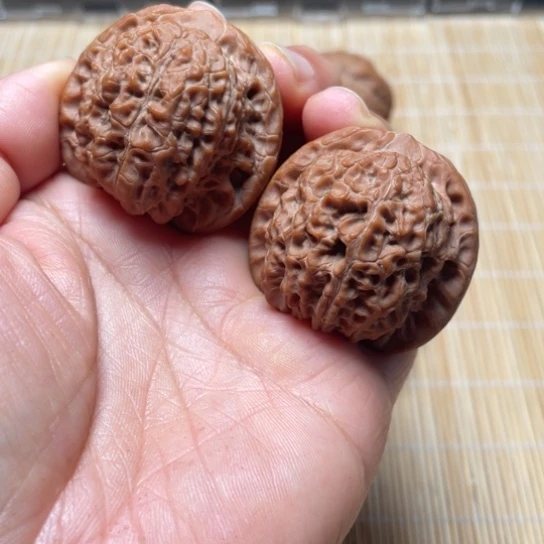 【闪购商品】吊坠文玩核桃y****o血麒麟………