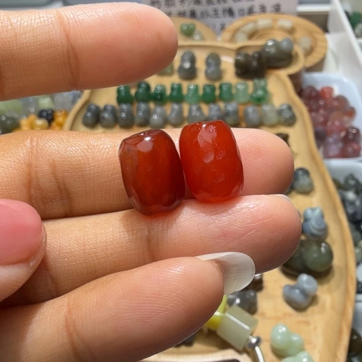 和田玉未镶嵌珠宝奇石