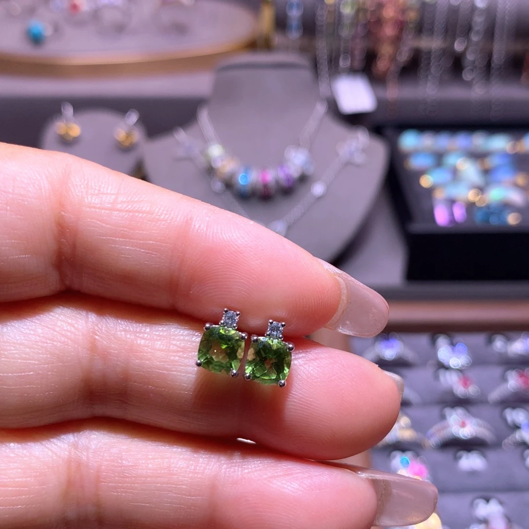 耳钉）银S925镶嵌橄榄石